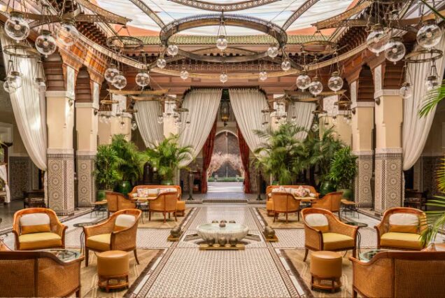 Marrakech to Fes in 4 Days Tour～Morocco Desert Journey